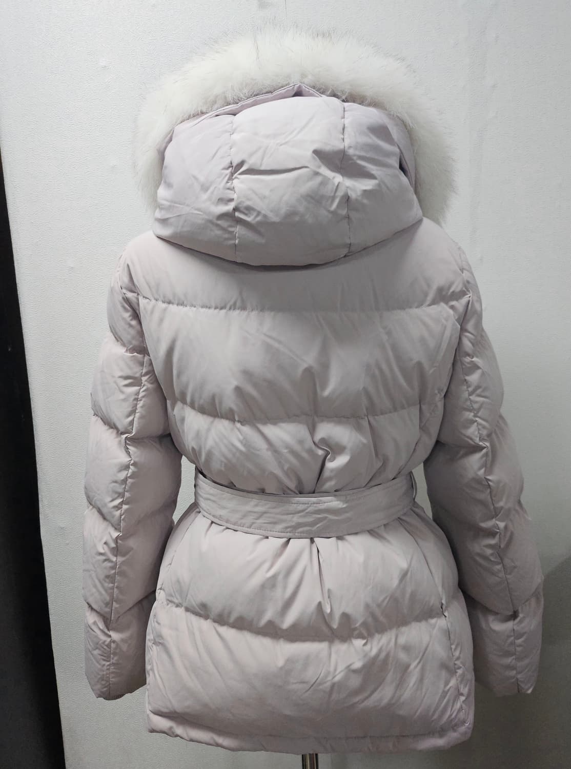 쉬즈미스] 폭스 퍼 벨티드 덕다운 패딩  55 후두일체 상품이미지3