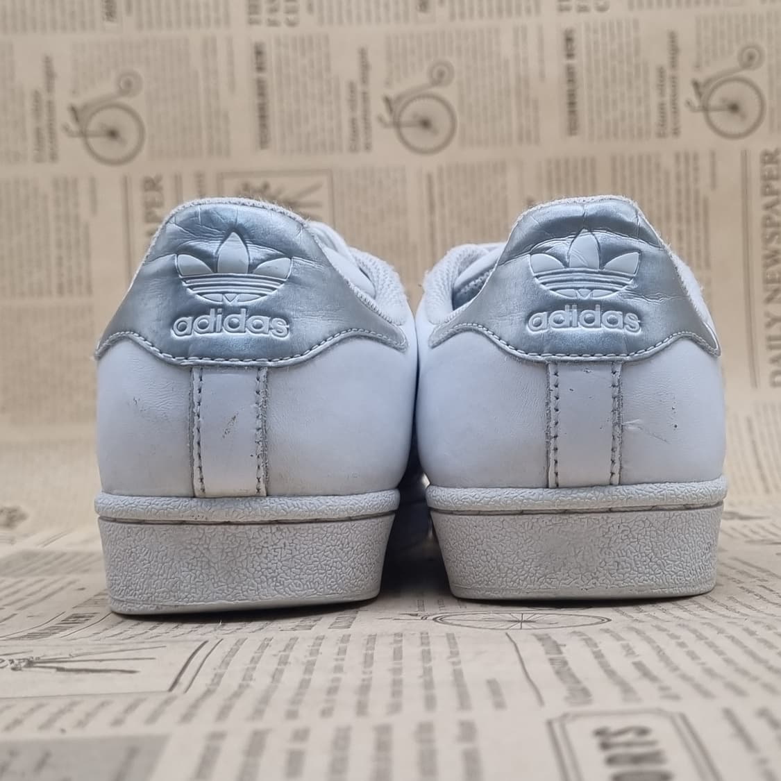 아디다스 슈퍼스타 흰색/실버 스니커즈245 상품이미지4