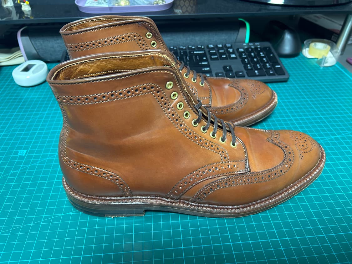 알든 아마레또 쉘 코도반 윙팁 부츠 상품이미지2