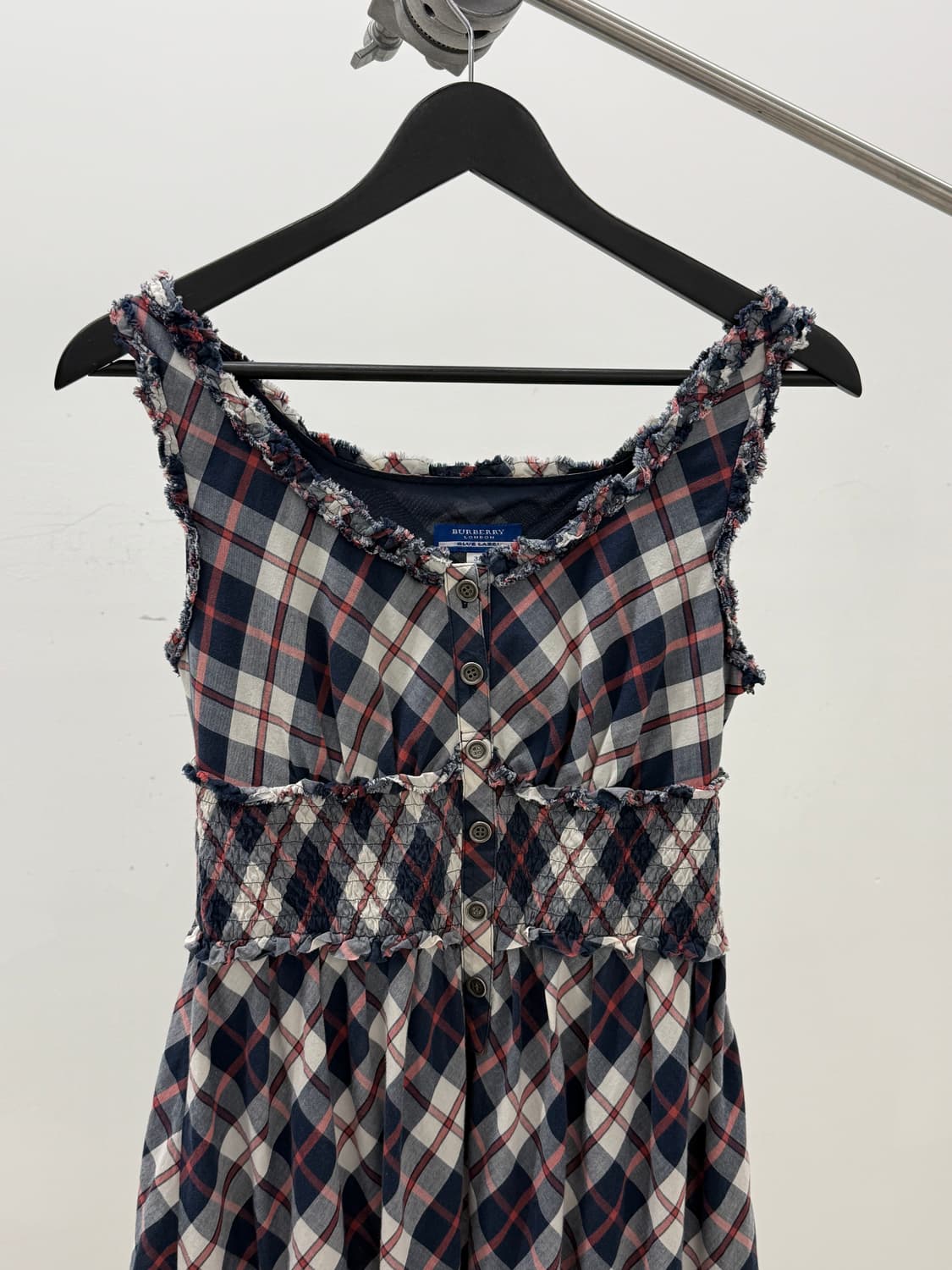 Burberry 버버리 빈티지 체크 슬리브리스 원피스 상품이미지1