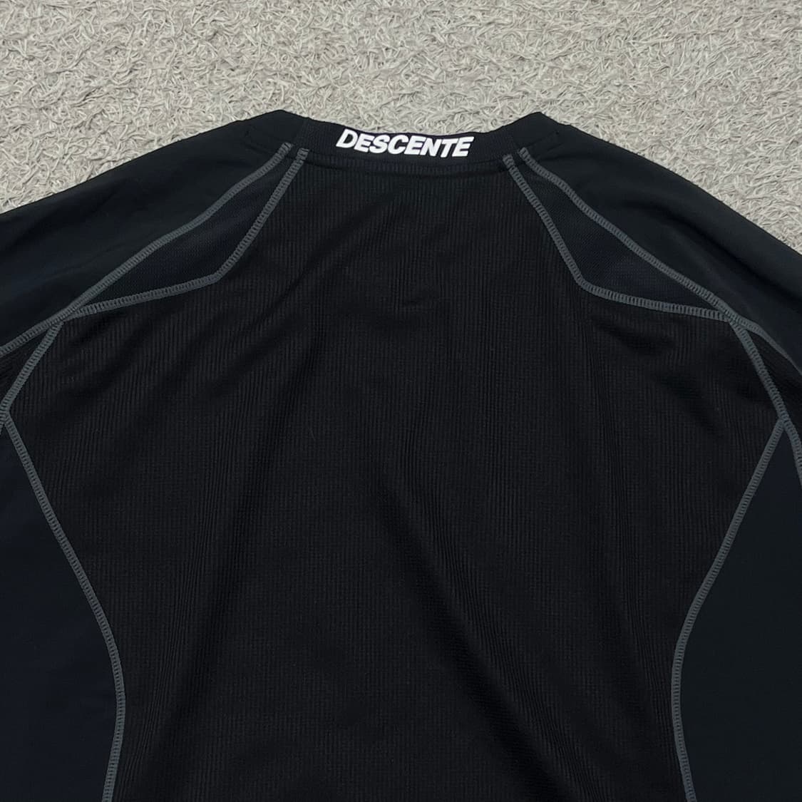 [100] 데상트 기능성 긴팔티 상품이미지3