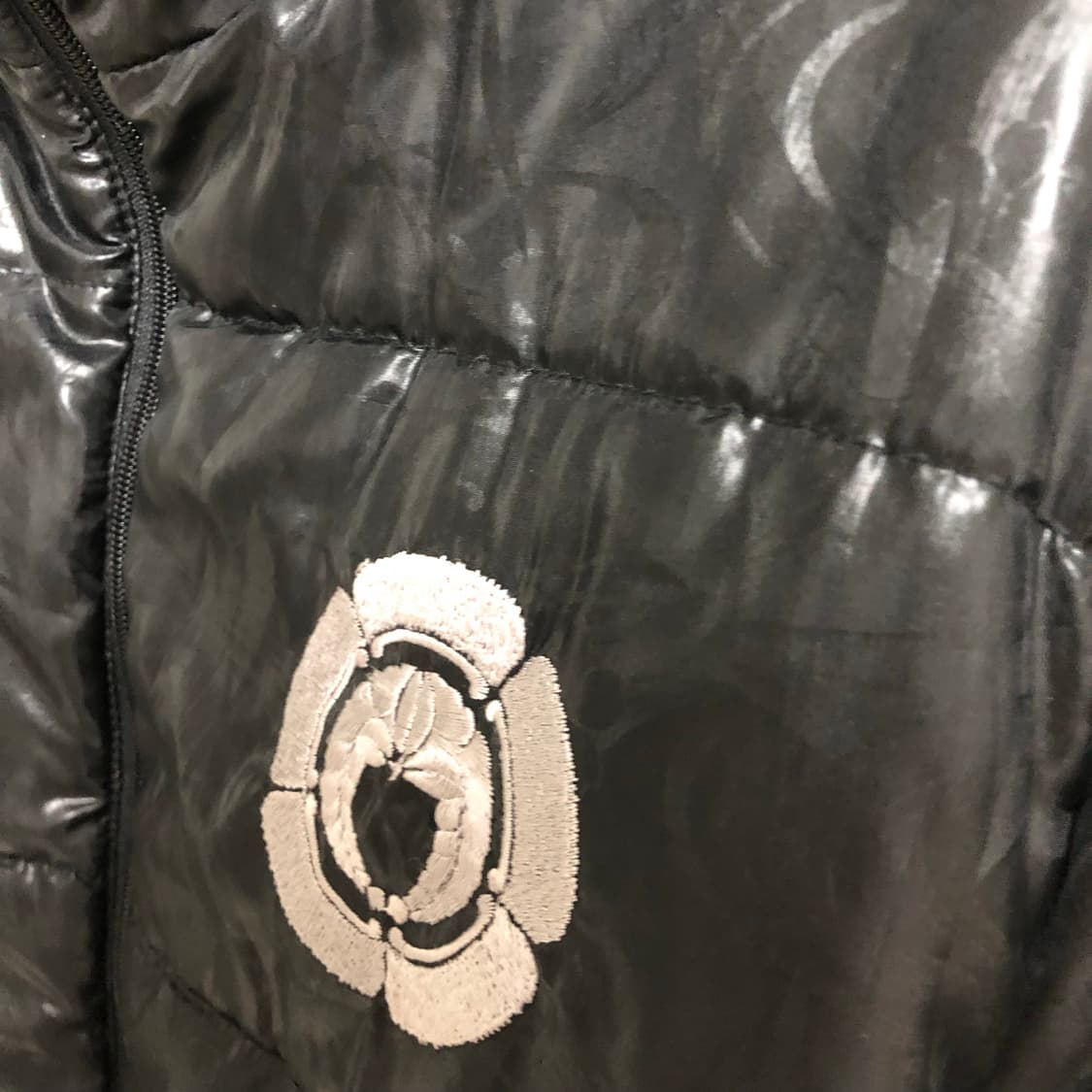 카라쿠리타마시이 오리엔탈 드래곤자수 패딩 상품이미지4