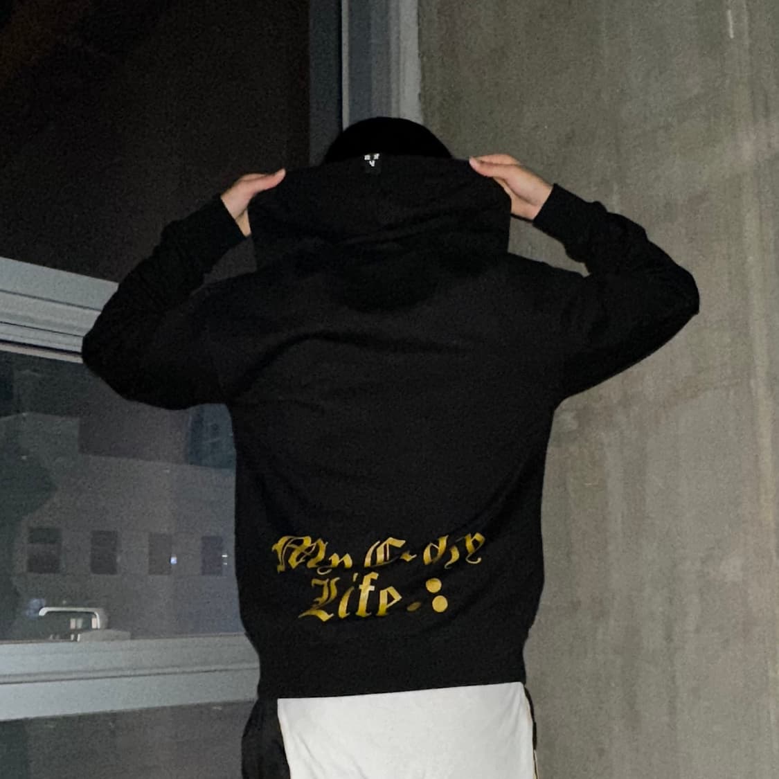 F.A.B gold Graffiti  Hoodie 상품이미지4