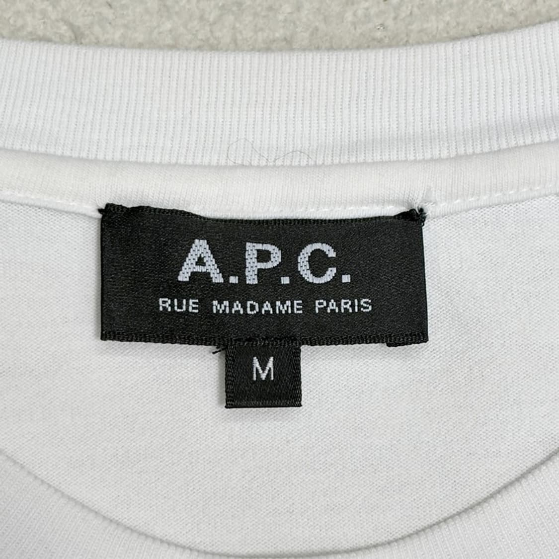 A.P.C. 마이크로로고 크롭 반팔티 M 상품이미지4