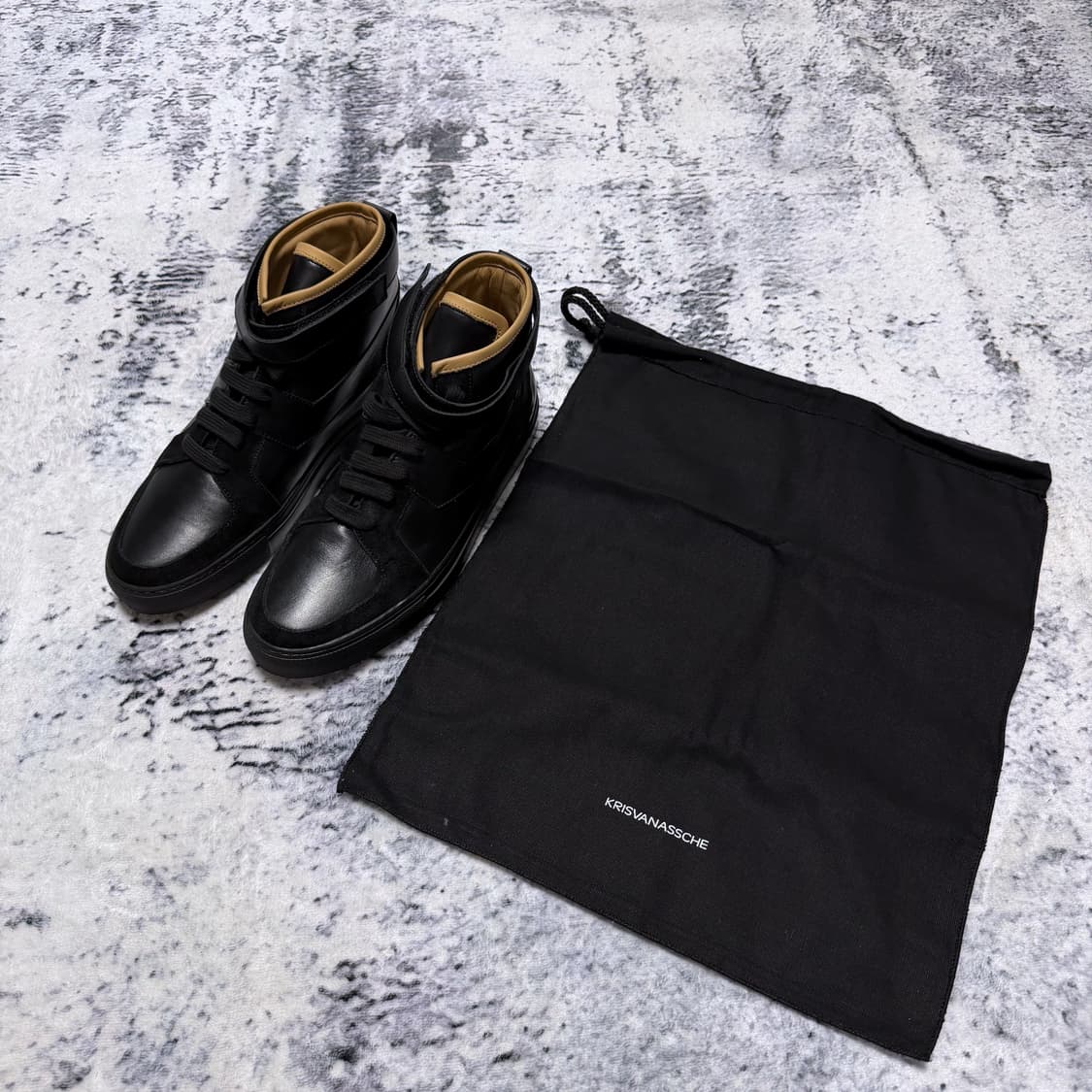 (새상품)크리스반아쉐 09FW 스트랩 스니커즈 블랙 40 상품이미지5