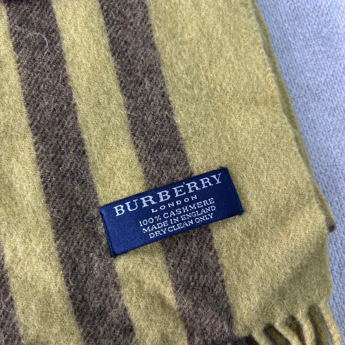 버버리 노바체크 캐시미어 그린 머플러 상품이미지3