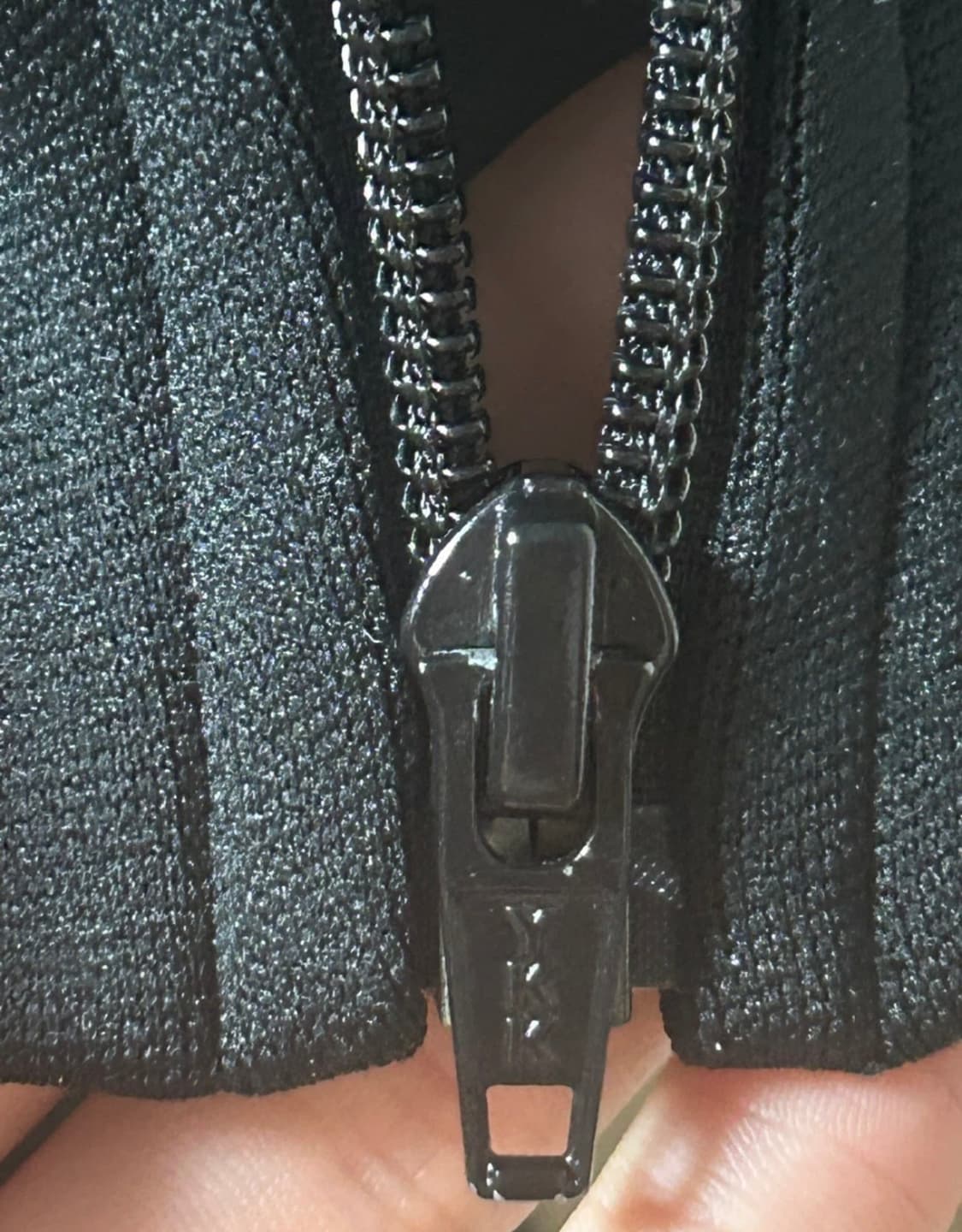 플레이 꼼데가르송 빅 블랙 하트 집업 스웨트 셔츠 상품이미지4