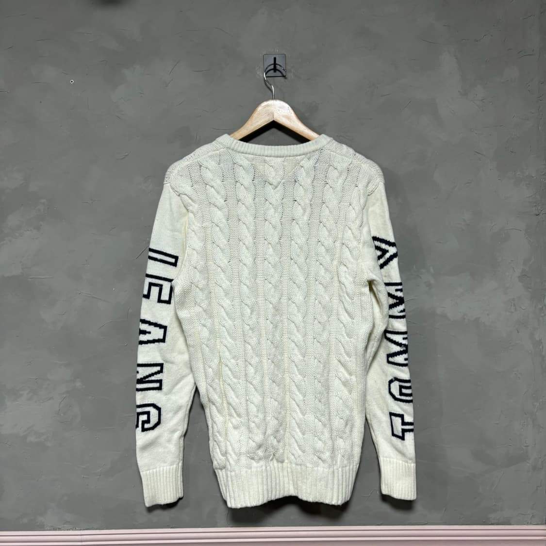 타미 진스 꽈배기 니트 상품이미지4