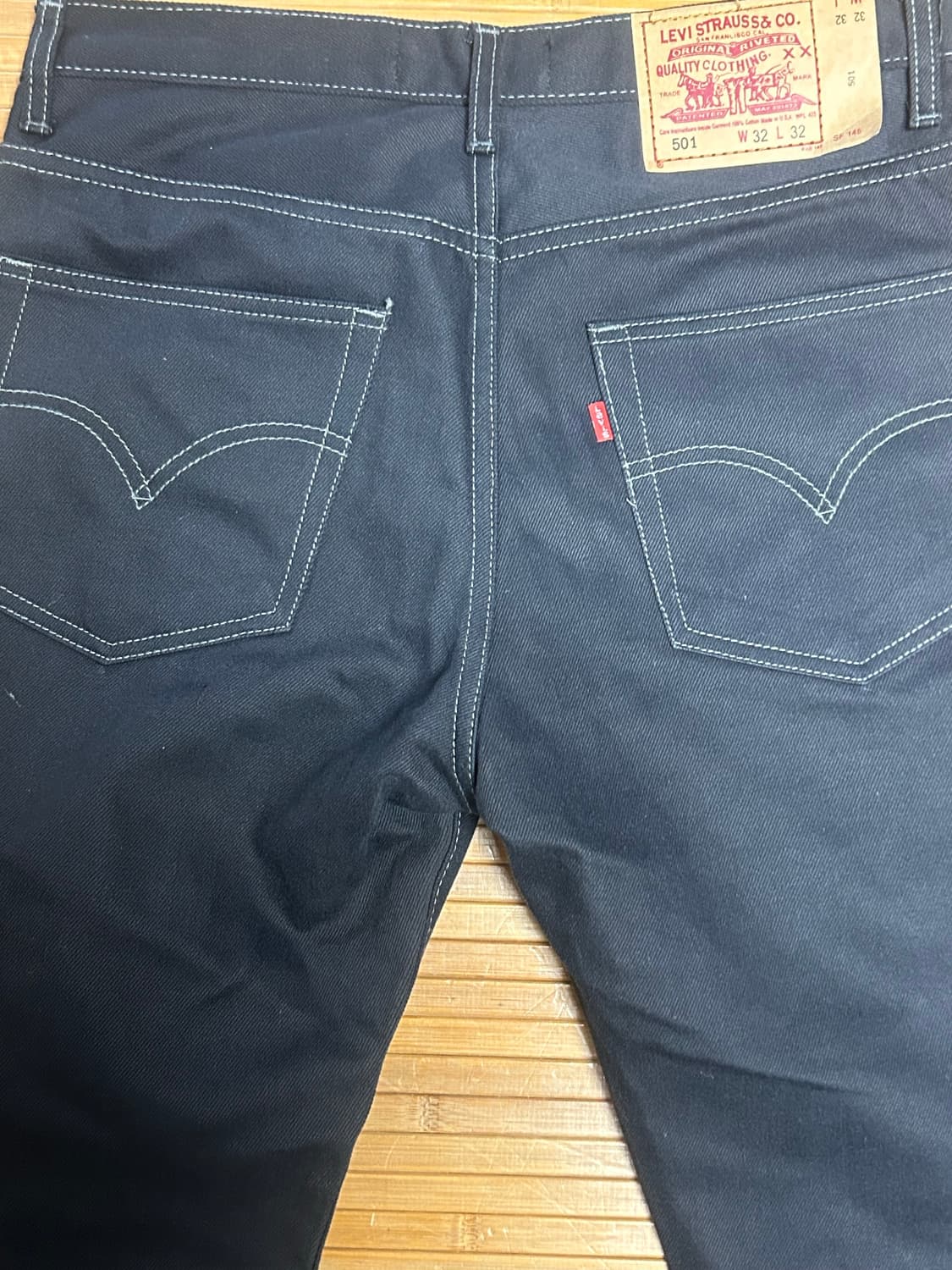 리바이스501BIGE검정 팝니다 상품이미지5