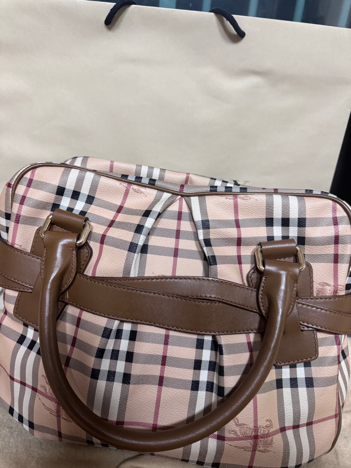 버버리 이중 버클 pvc 가방 상품이미지2