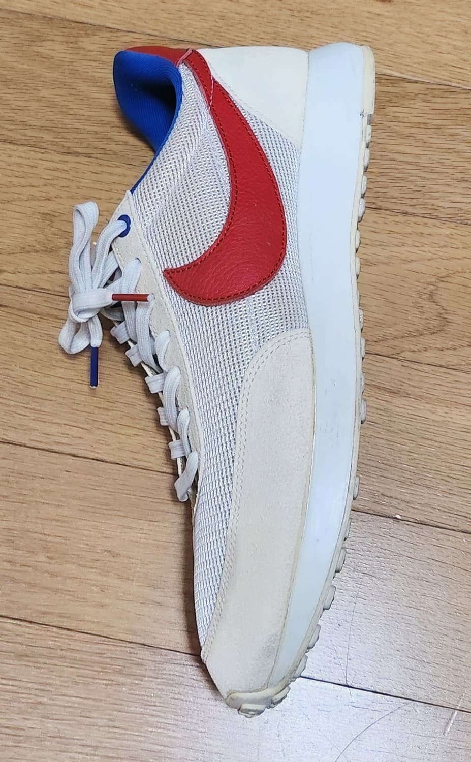 나이키 x 기묘한이야기 테일윈드 79 280 상품이미지2