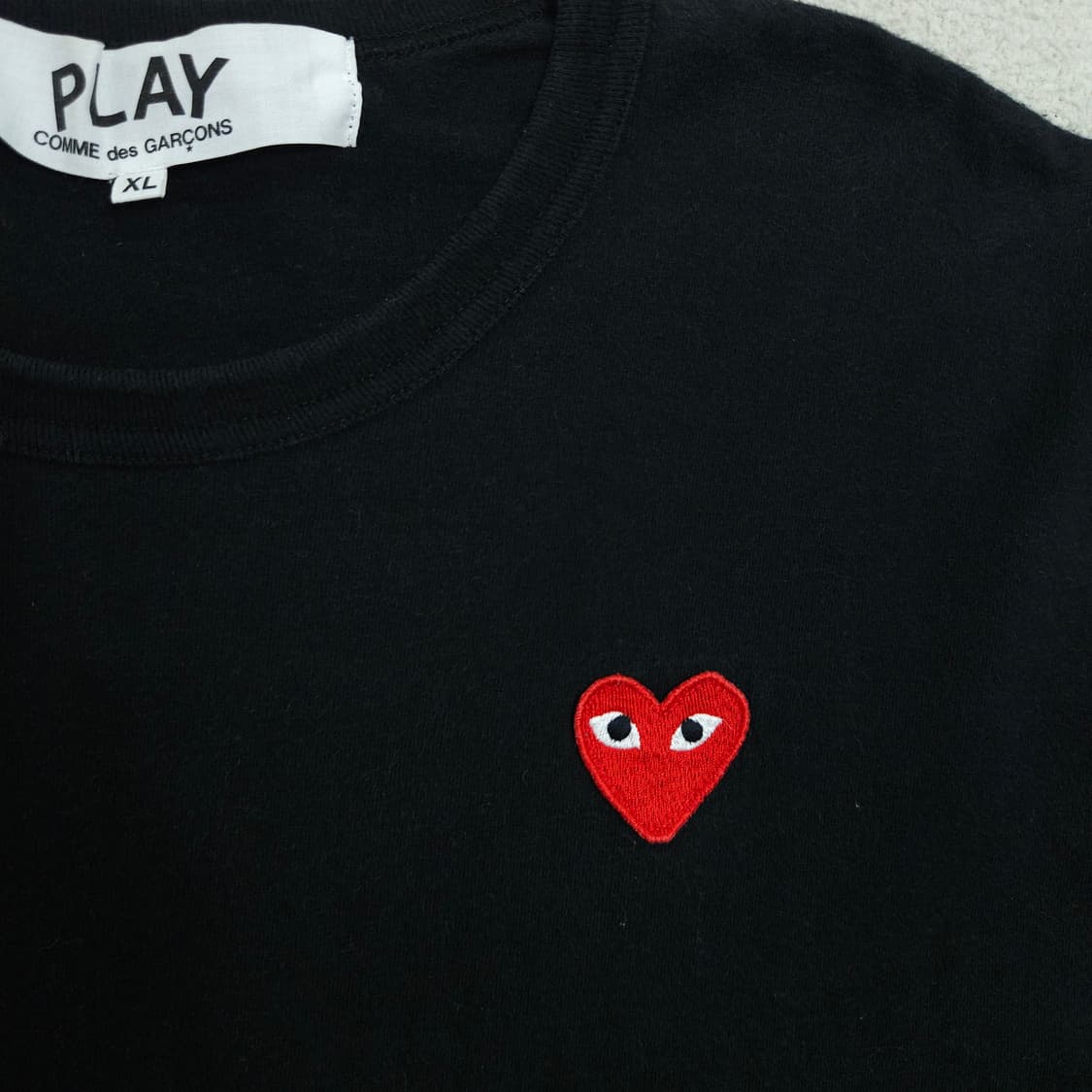 꼼데가르송 하트 와펜 반팔티 XL 블랙 상품이미지2