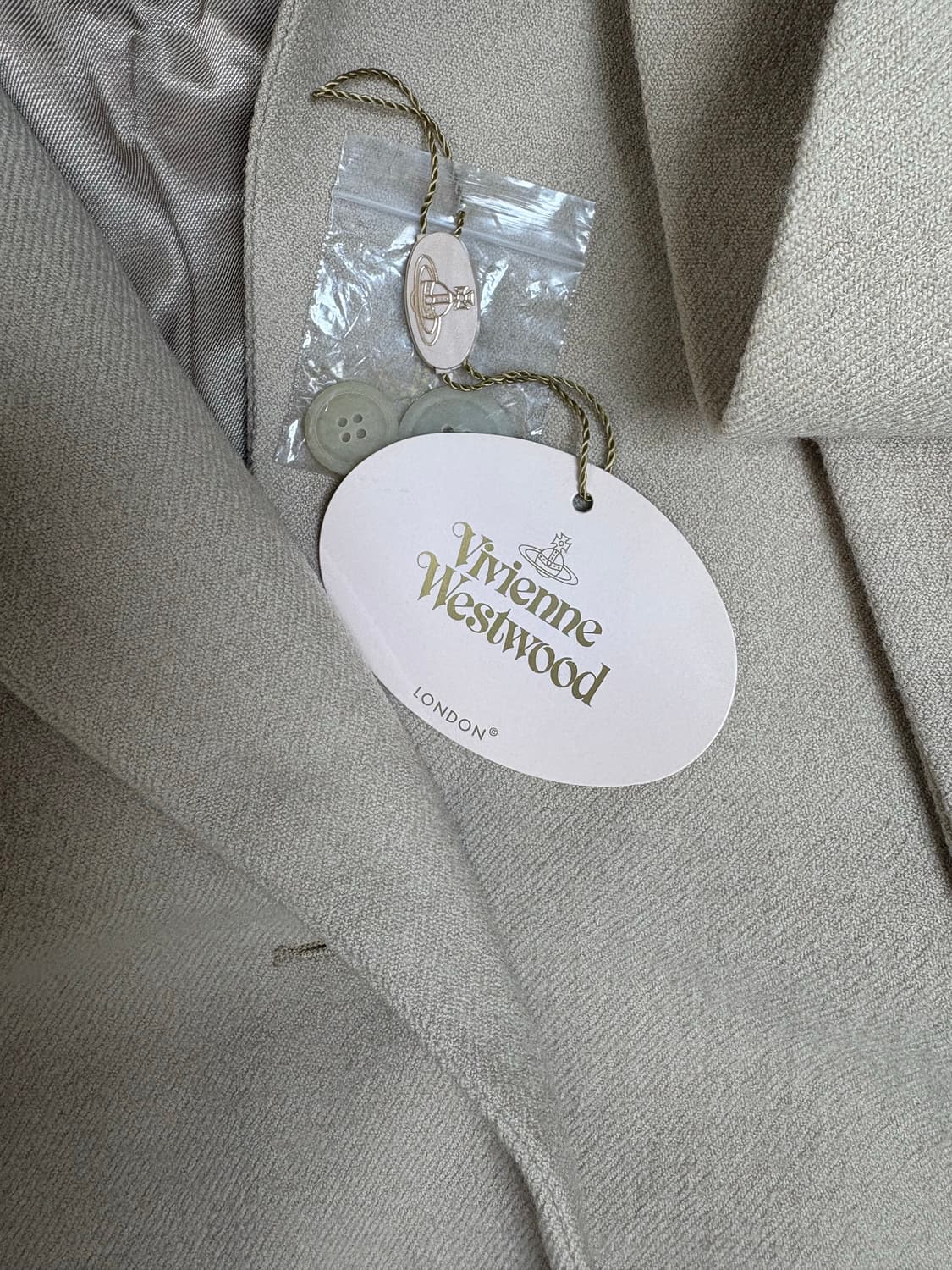 비비안웨스트우드 런던 코트 상품이미지3