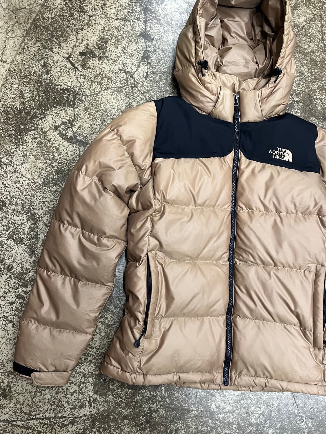 노스페이스 700 눕시2 구스패딩 상품이미지2