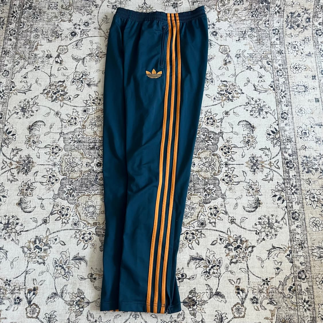 아디다스 오리지날 파이어버드 자수로고 트랙팬츠 상품이미지3