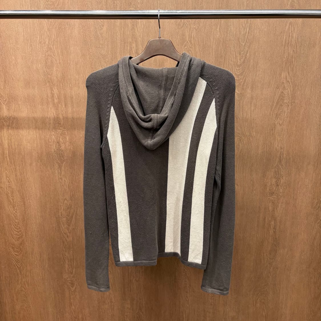 아르마니 익스체인지 니트 후드 집업 자켓 배색 직조 로고 디테일 브라운 상품이미지3