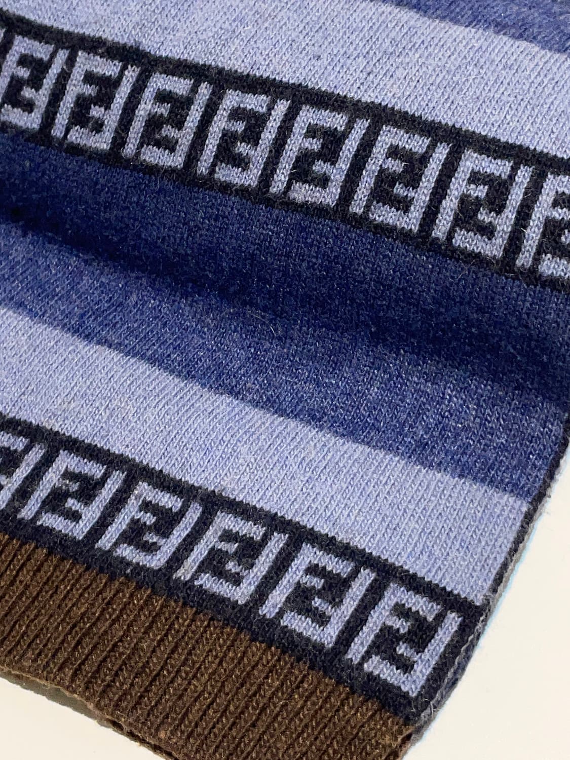 펜디 FENDI Italy 오리지널 울 숄 목도리 A1537 상품이미지3