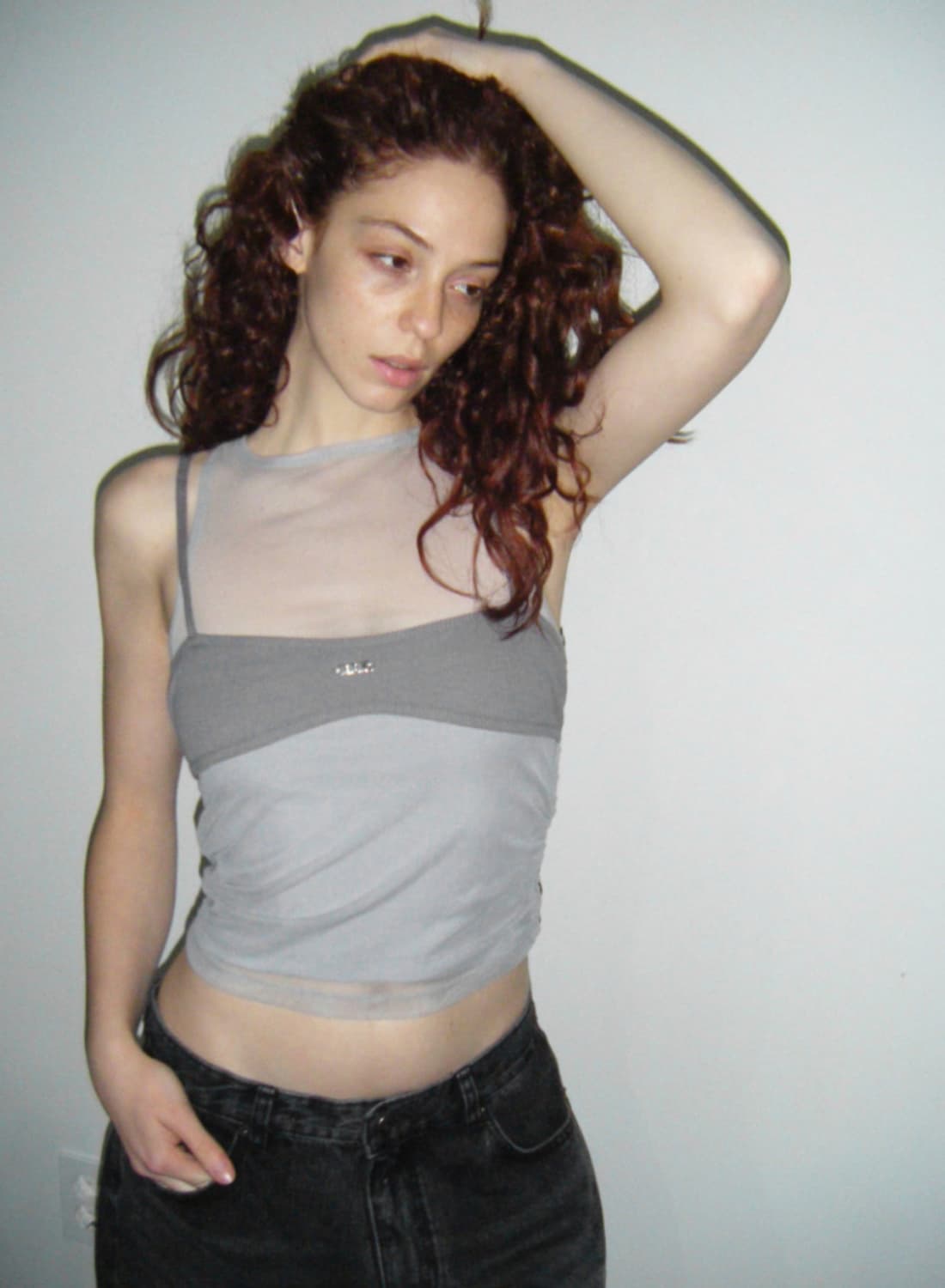 오도어 Ash sleeveless 상품이미지1