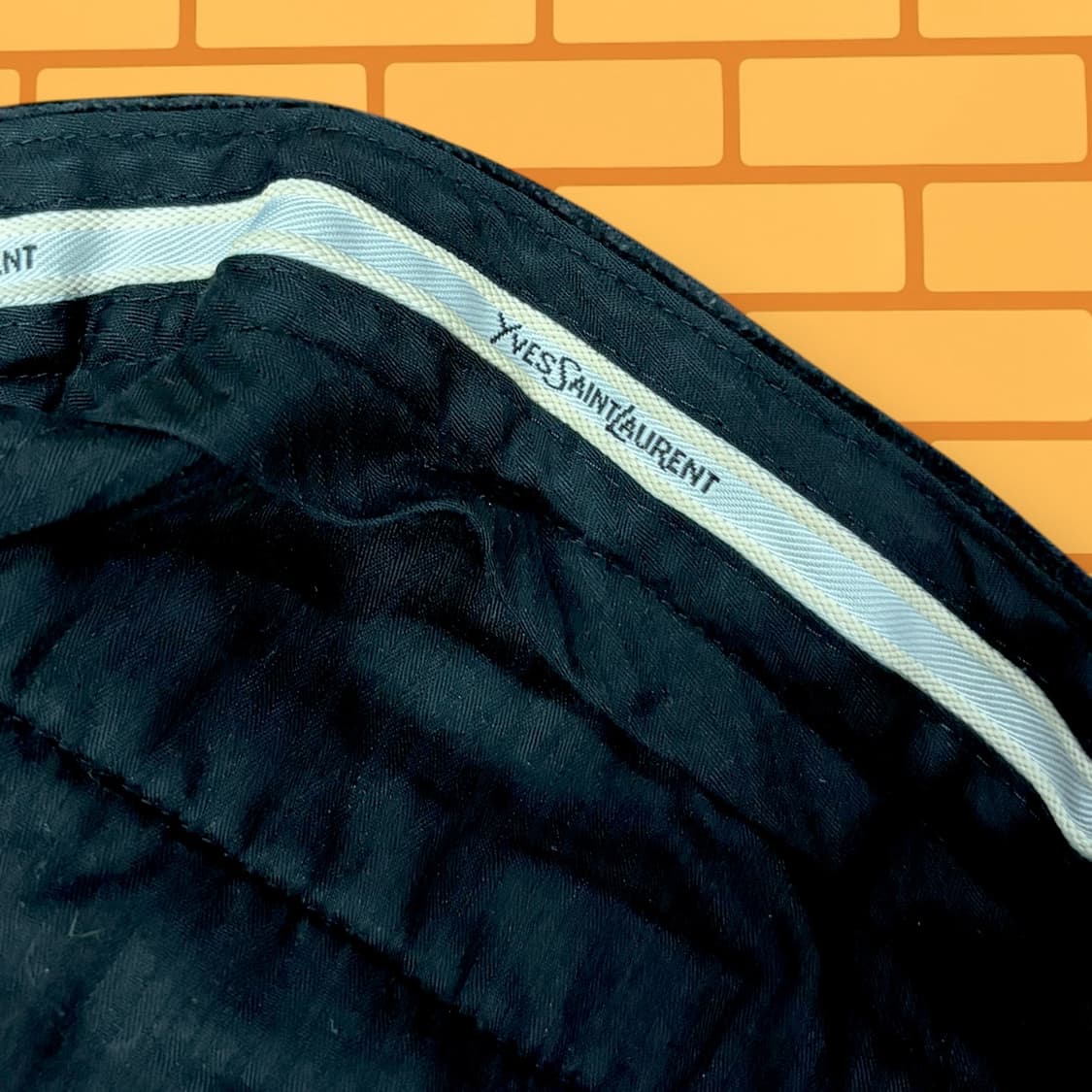 입생로랑 블랙 코듀로이 투턱 팬츠 (31.5) 상품이미지8