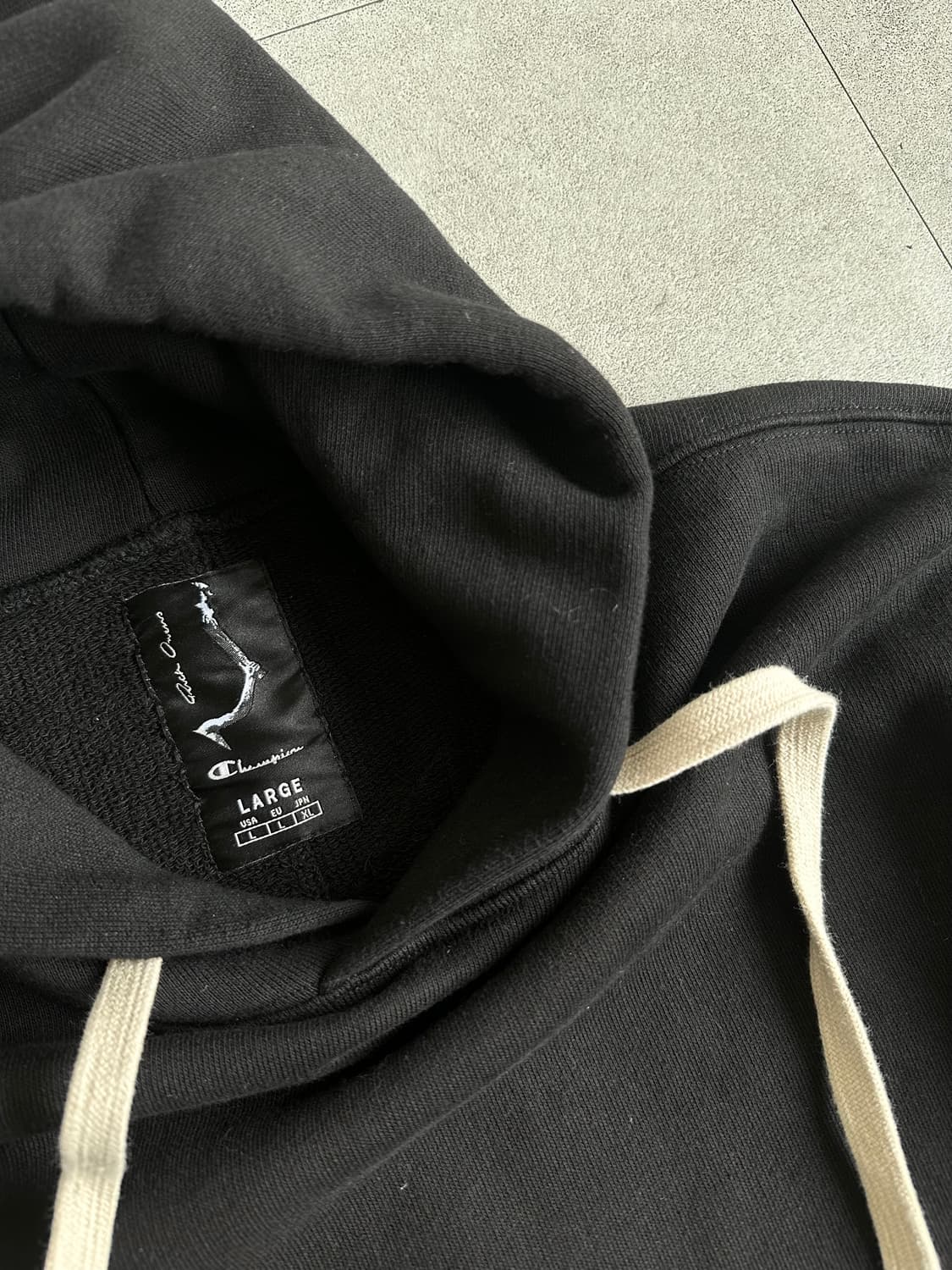 릭오웬스 x 챔피온 펜타그램 블랙 후드티 상품이미지4