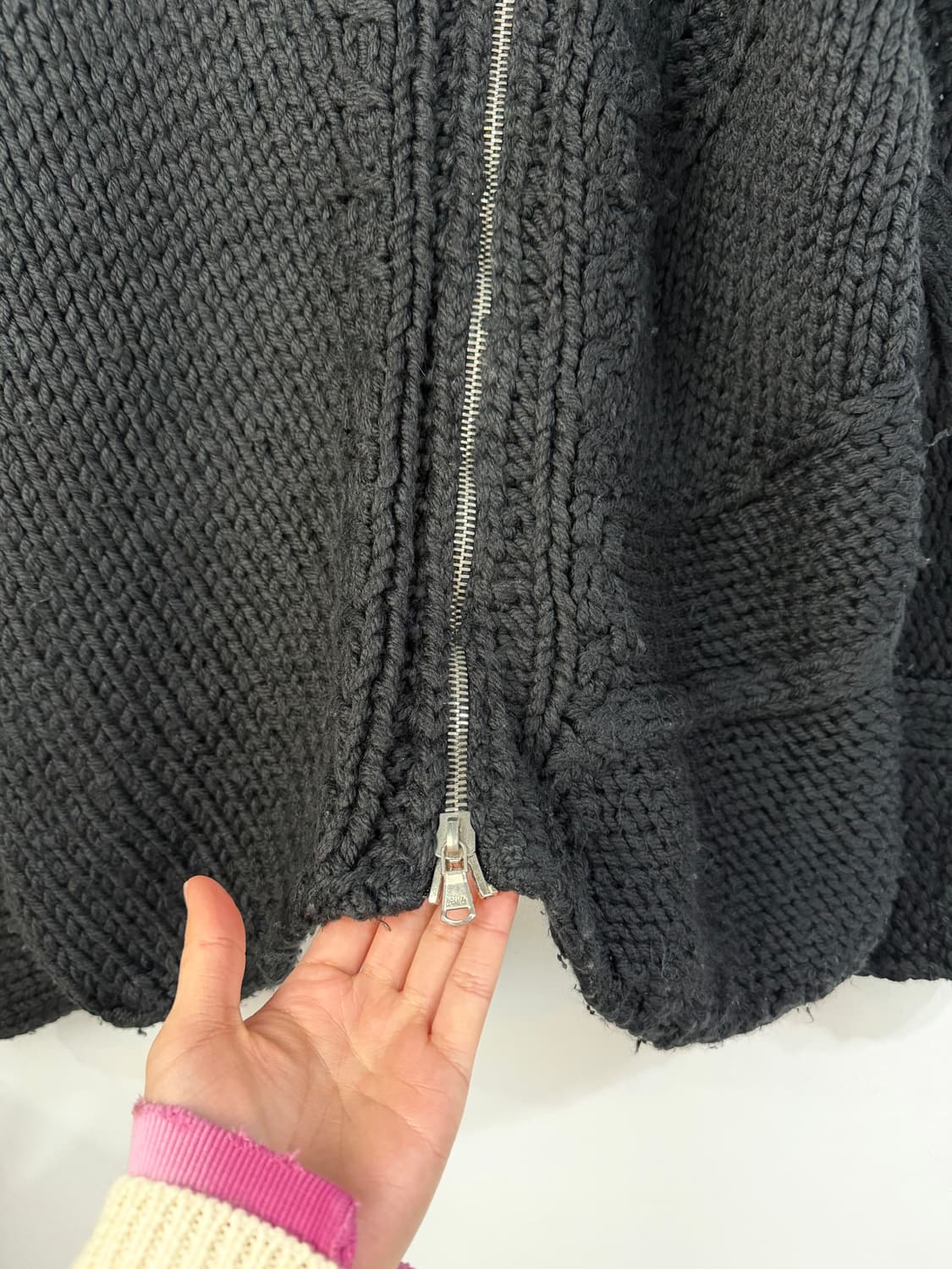 90s 알렉산더 맥퀸 핸드니트 집업 상품이미지4