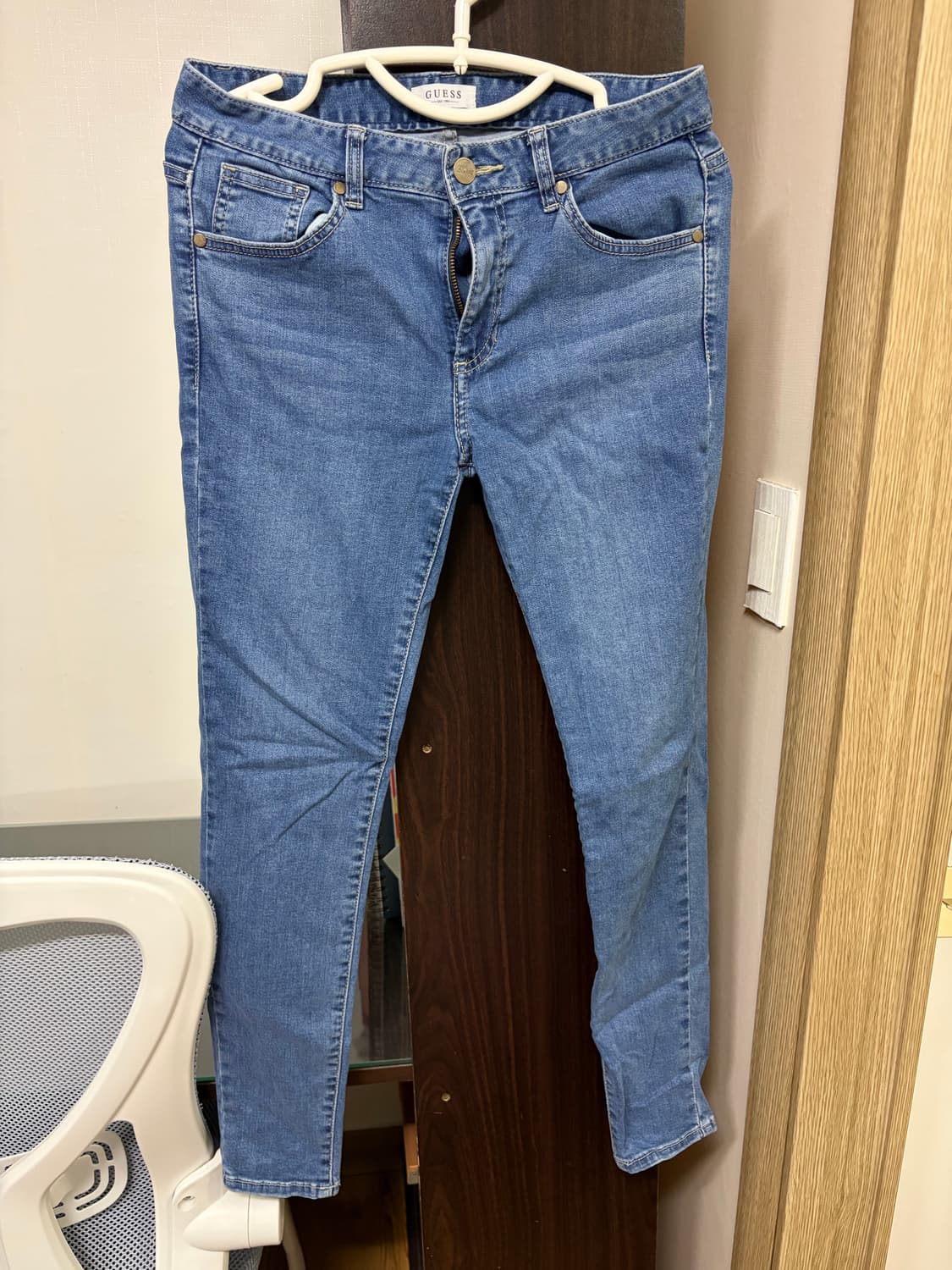 여자 게스 스키니진 상품이미지1