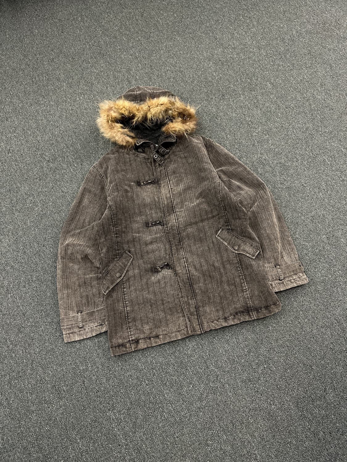 in the attic 빈티지 퍼 자켓 상품이미지1