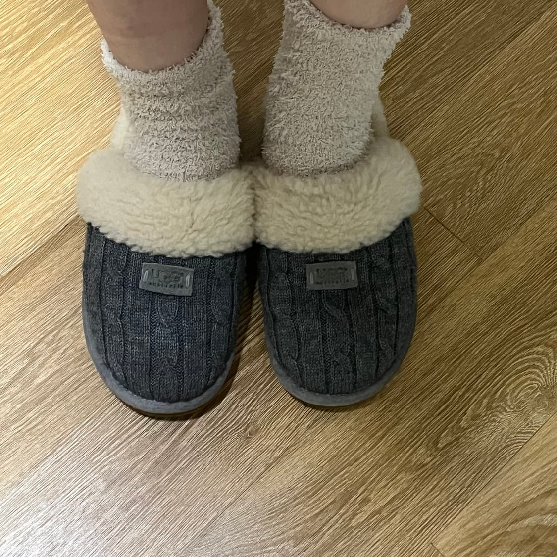 UGG 어그 니트 슬리퍼 상품이미지2