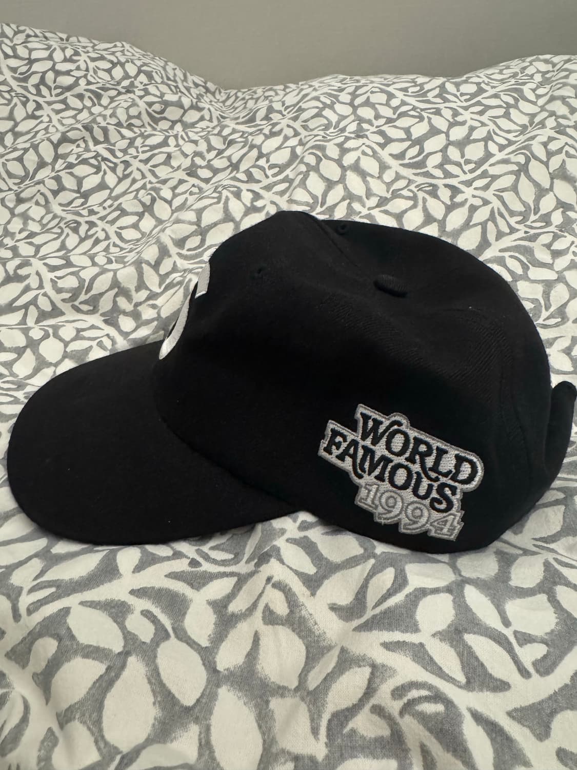 슈프림 월드페이머스 s로고 캡 블랙 상품이미지2