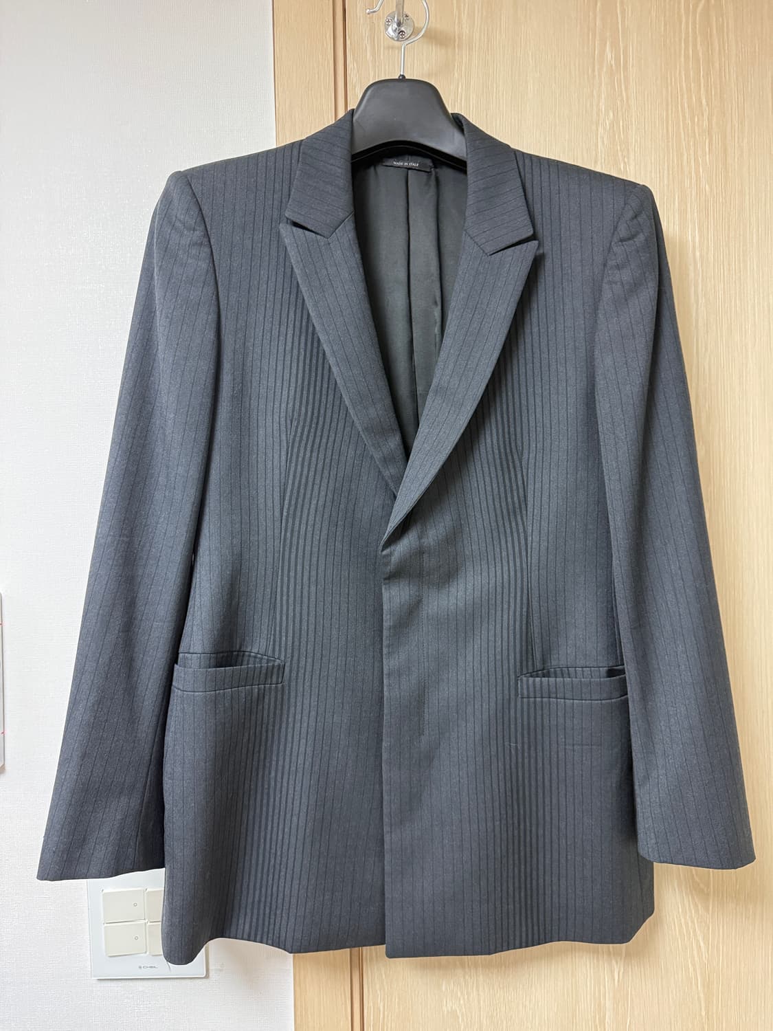 프라다 08fw 스트라이프 울 블레이저 상품이미지2