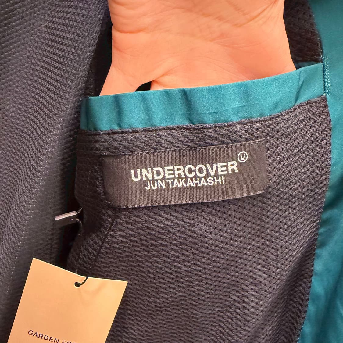 언더커버 코치 자켓 백 피라미드 프린팅 밑단 스트링 레귤러핏 틸 블루 상품이미지6