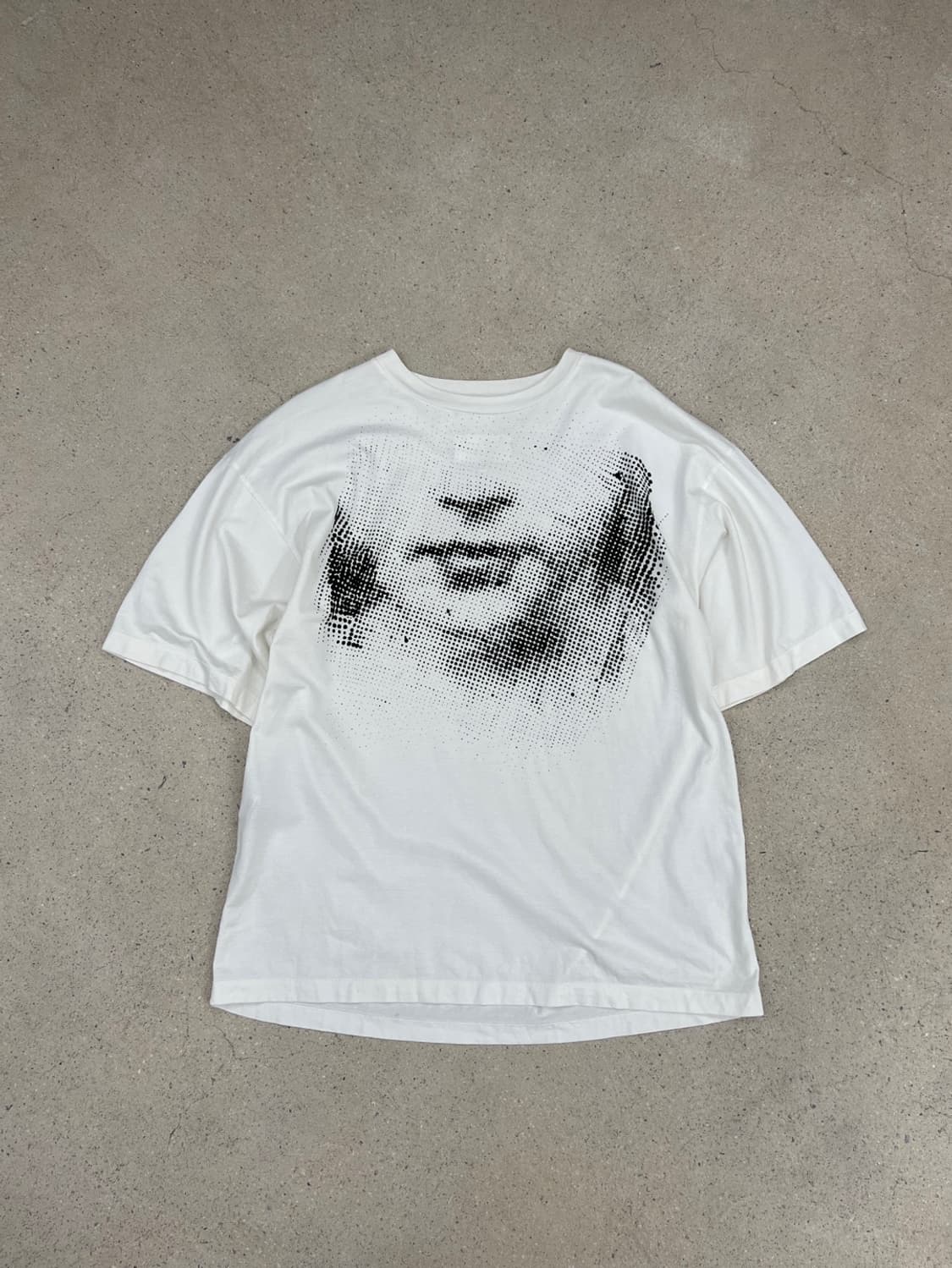 메종 마르지엘라 17SS 도트 그래픽 반팔 티셔츠 상품이미지2