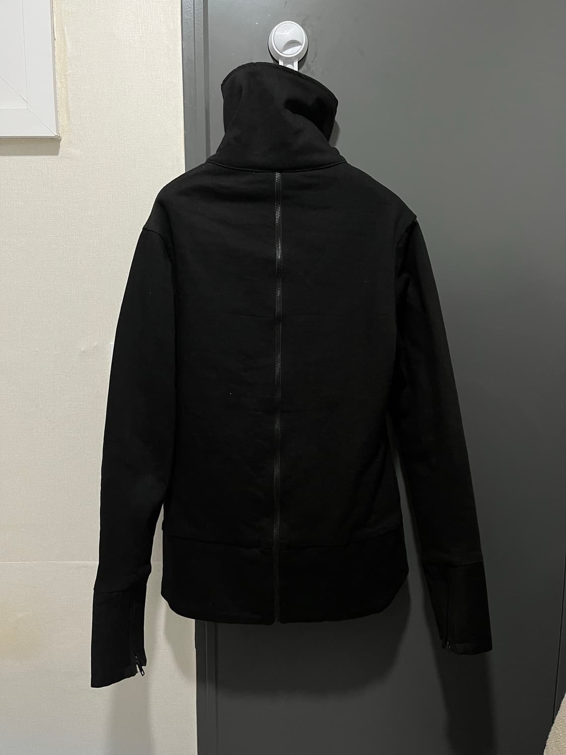 Never Enough Jacket 상품이미지2