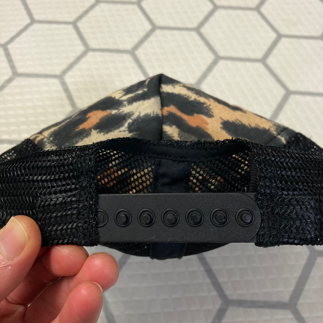 (os) 00s 슈프림 레오파드 트러커캡 블랙 상품이미지5