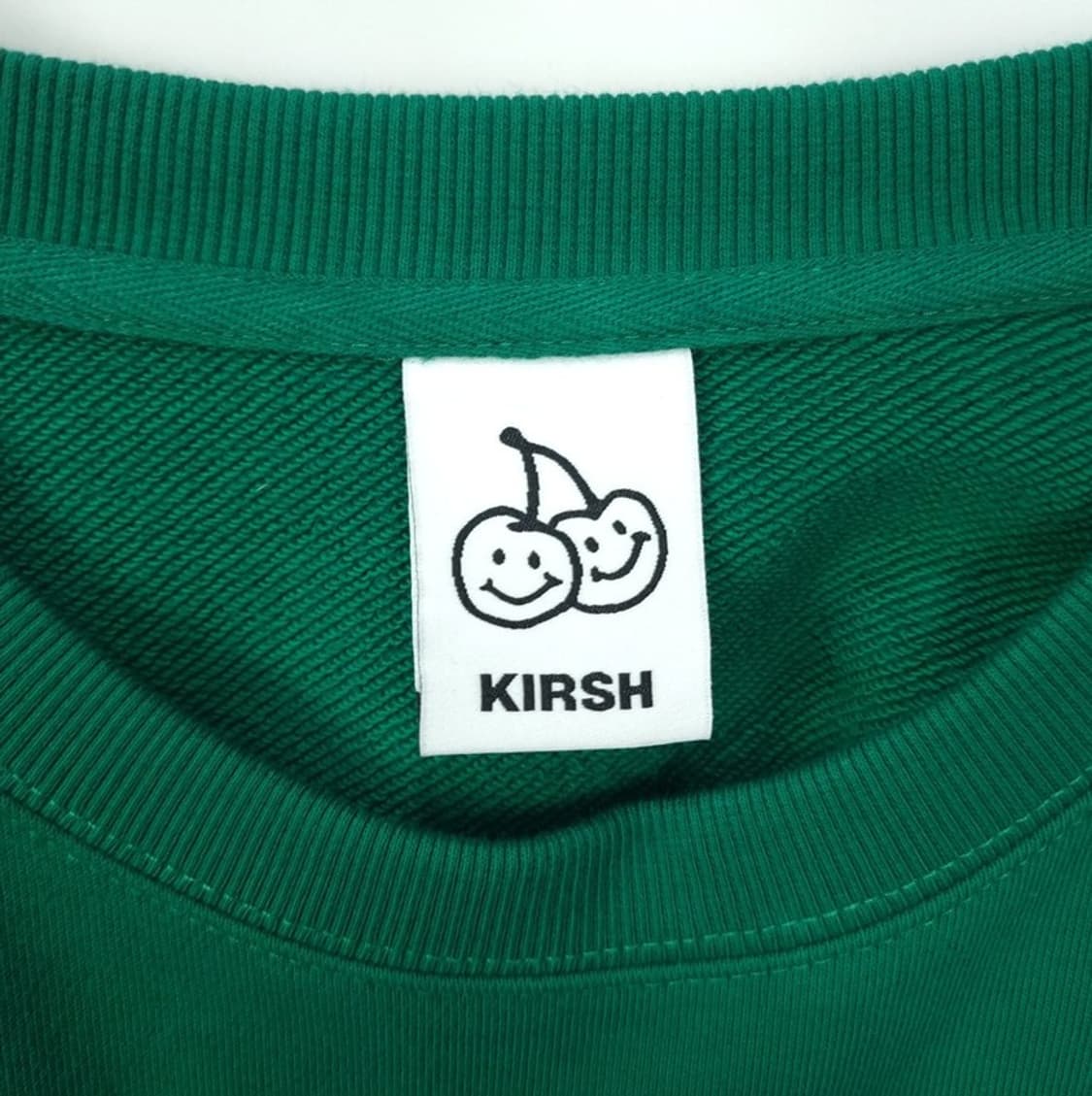 [키르시] 그래픽 프린팅 크롭 맨투맨 카키 M19079 상품이미지6