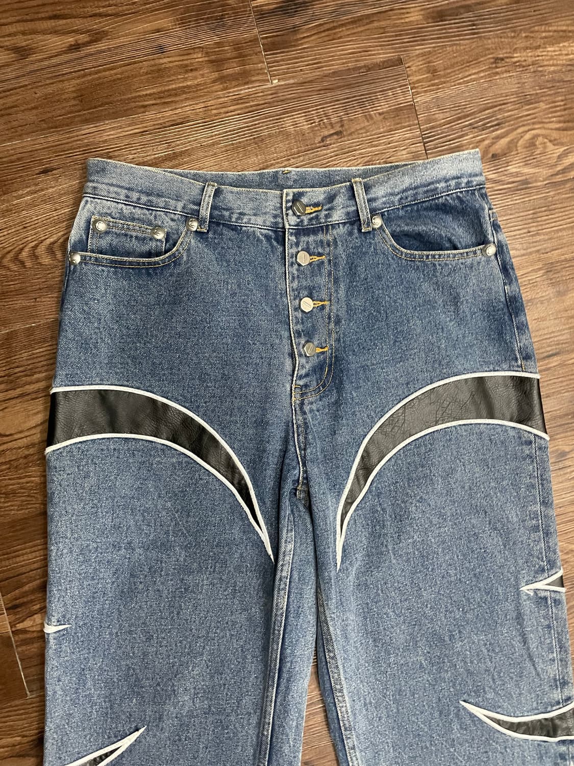 떠그클럽 TC 레더 워싱 데님 팬츠 상품이미지3