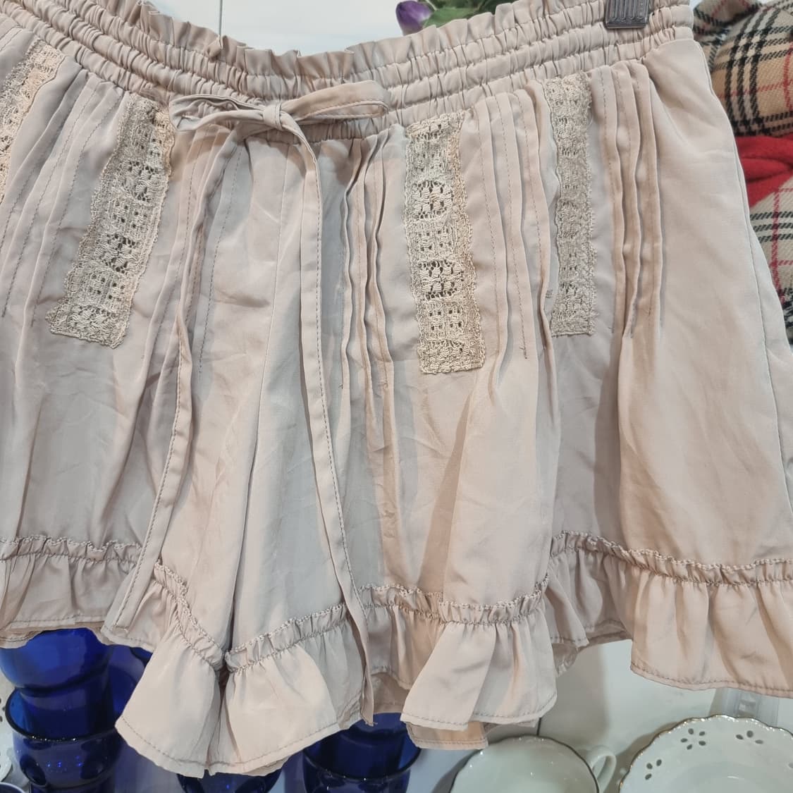 JILL STUART질스튜어트베이지 레이스 프릴 쇼츠 상품이미지2