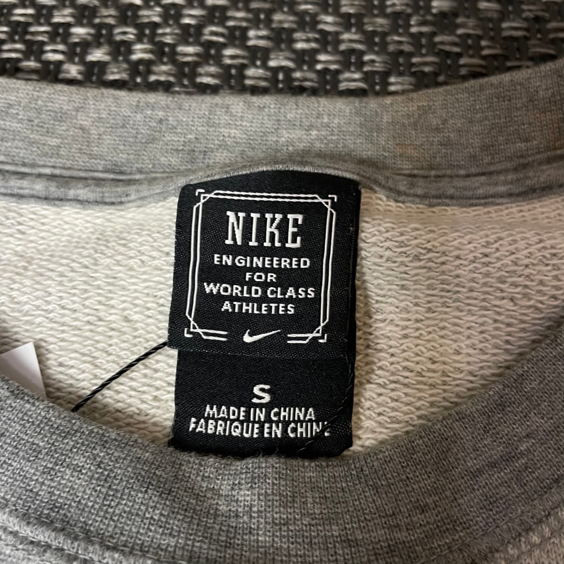 나이키 그레이 맨투맨 S 상품이미지4