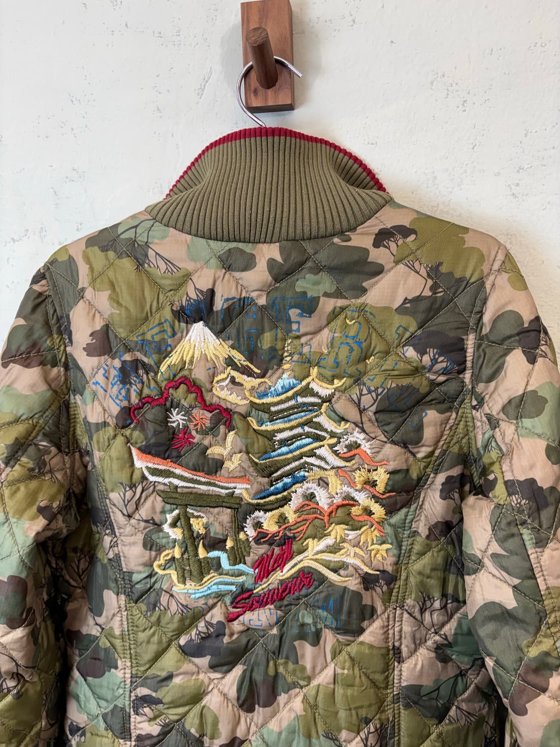 디젤 빈티지 카모플라쥬 오리엔탈 자수 집업 자켓 상품이미지4