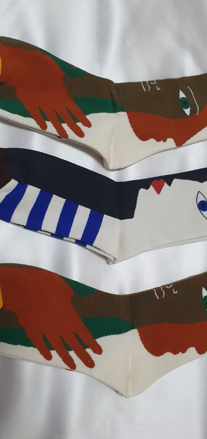 크림베이지 크림 추상화 Bonne Maison 본메종 양말 상품이미지3