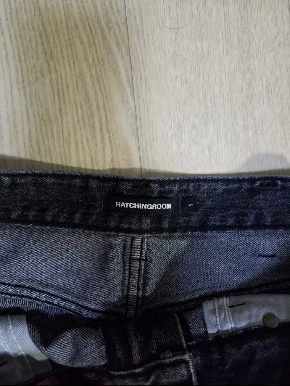 해칭룸 와이드 커브진 블랙 1 상품이미지2