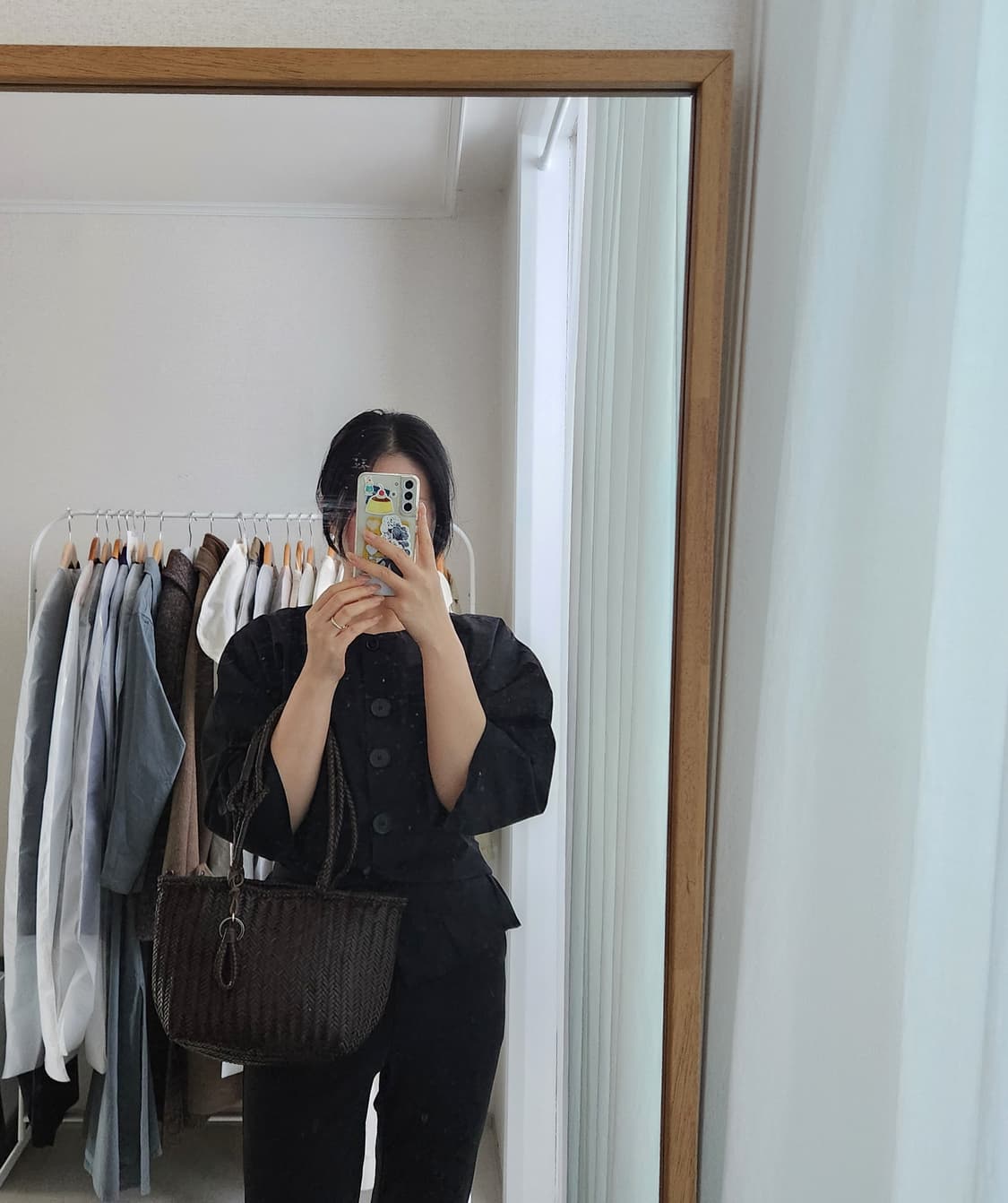 르메르 퍼프 셔츠 쟈켓 40 판매합니다 상품이미지9