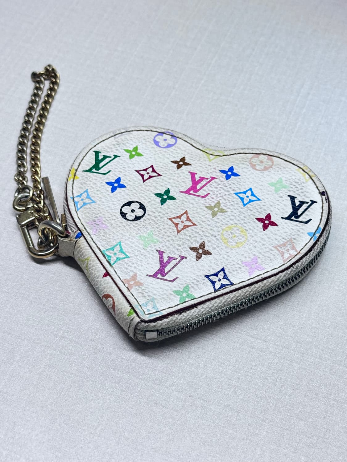 루이비통 무라카미 멀티컬러 하트 지갑 상품이미지1