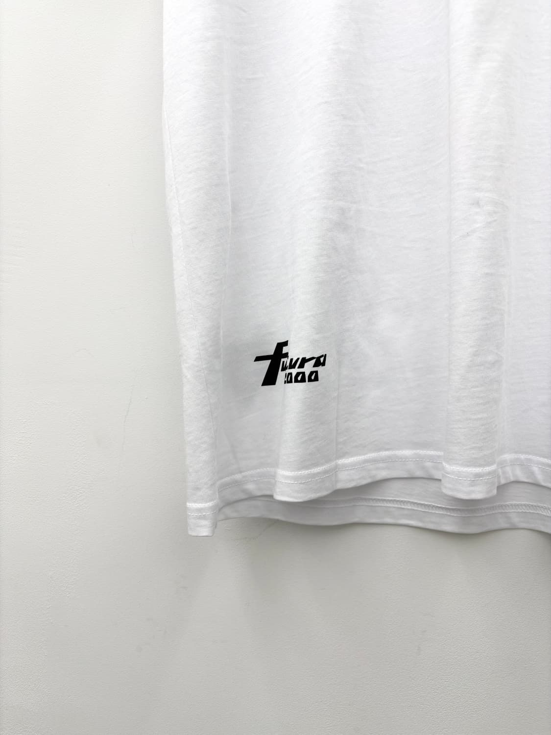 FUTURA X VAA T-SHIRT WHITE 상품이미지2