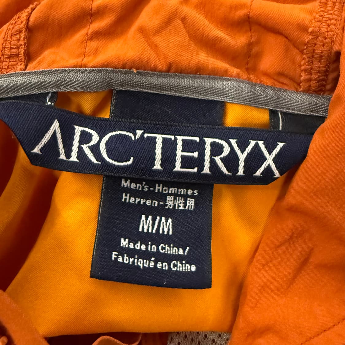 [정품/M] 아크테릭스 오렌지 옐로우 바람막이 b16 상품이미지5