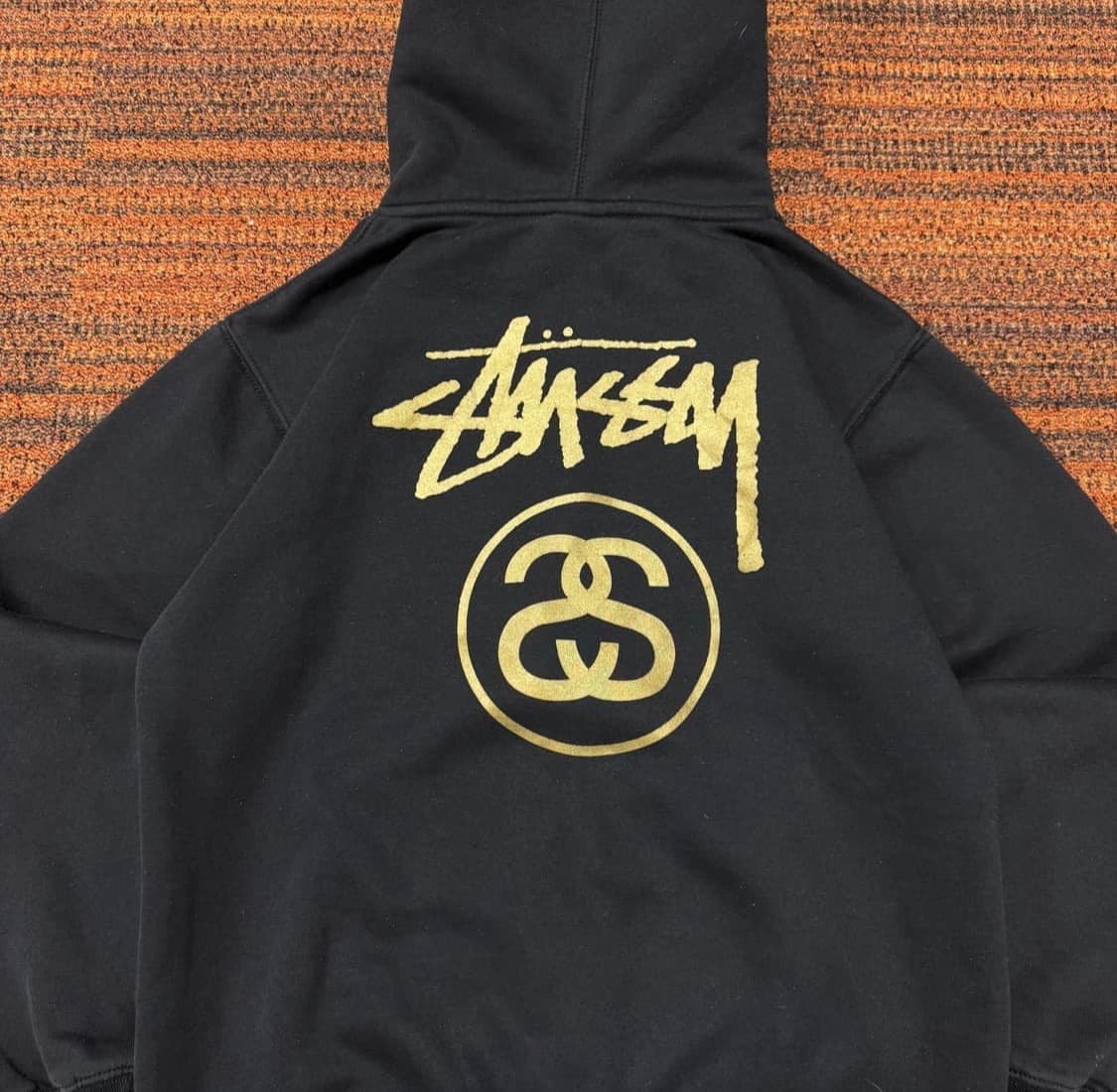 스투시 ss 로고 블랙 골드 후드집업 상품이미지8