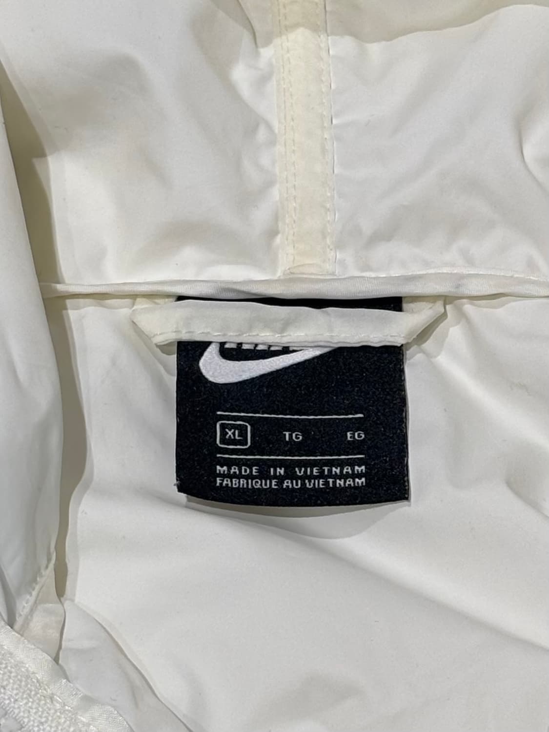 나이키 배색 스우시 바람막이 상품이미지6