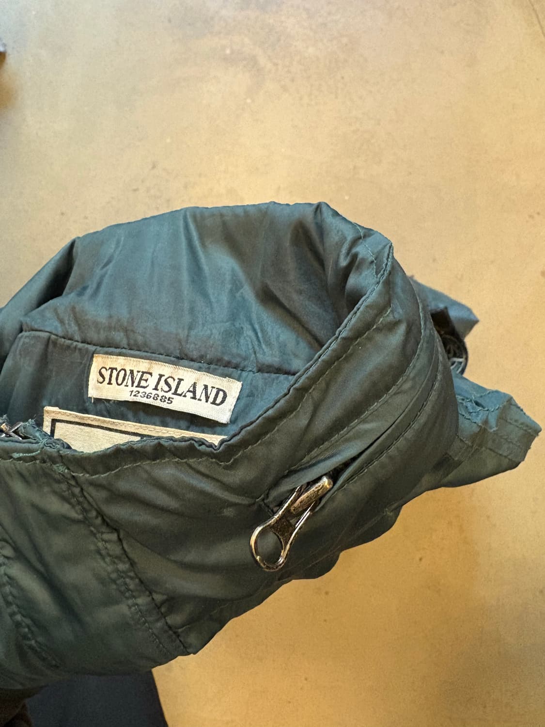 스톤아일랜드 바람막이 그린  상품이미지3