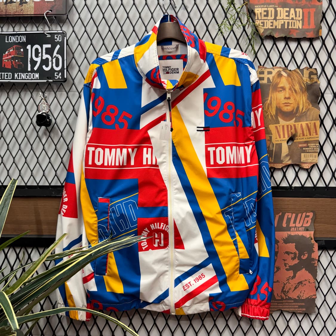 타미힐피거 데님 바람막이 레트로 그래픽 포인트 헤리티지 컬러 배색 상품이미지1