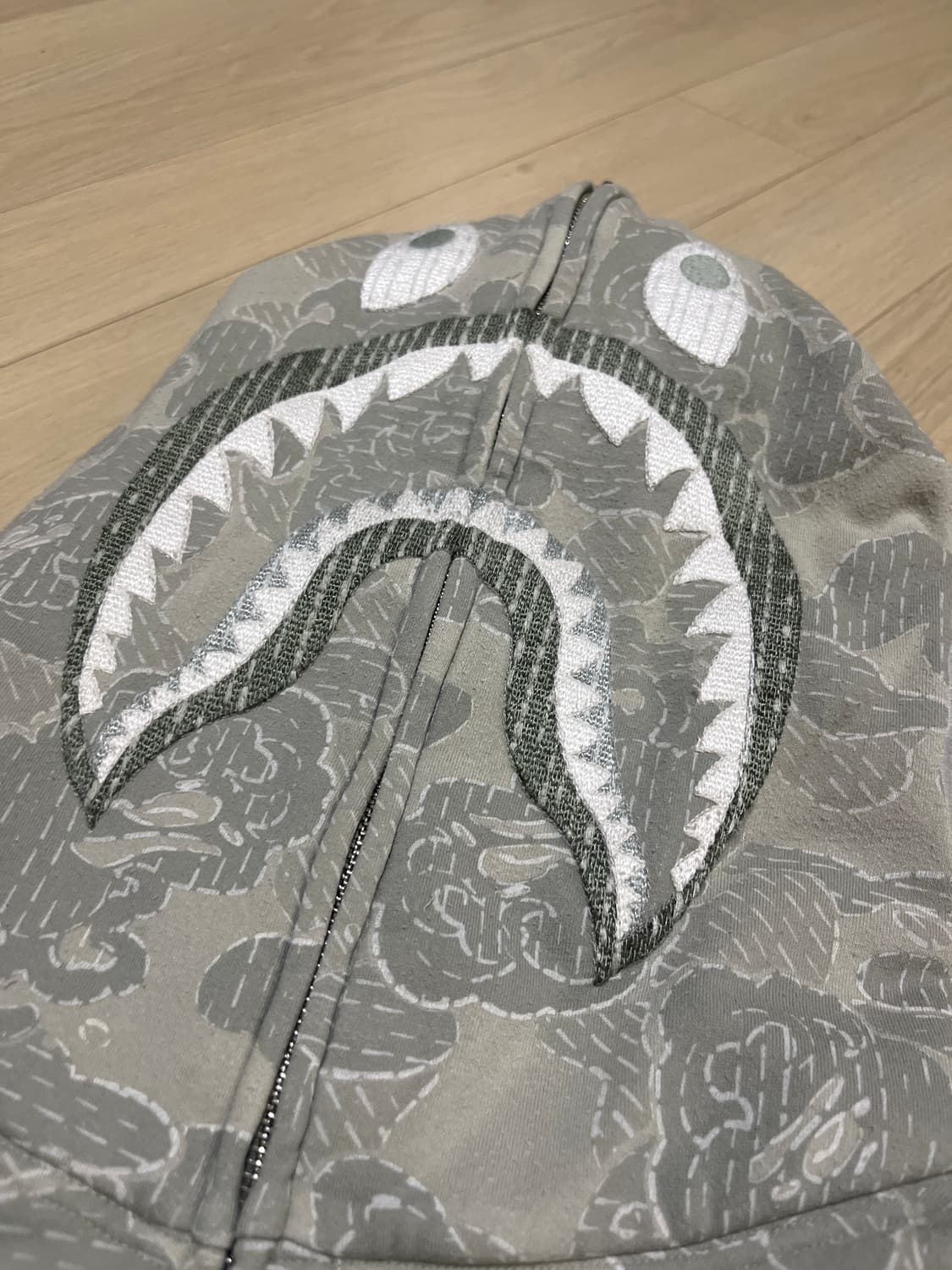 급처)베이프 알파인더스트리 후드집업 상품이미지3